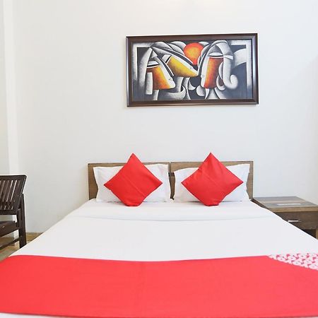 Oyo 72519 Meera Bhawan 호텔 Vrindāvan 외부 사진